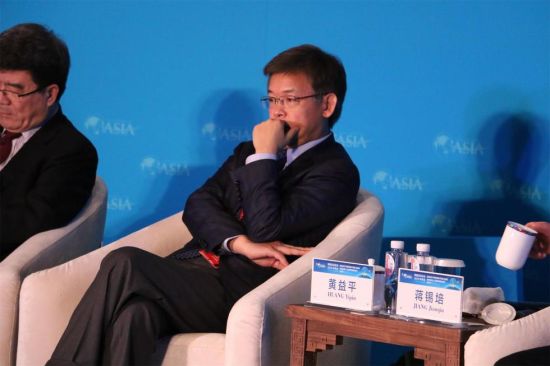 图为北京大学国家发展研究院教授、经济学家黄益平。
