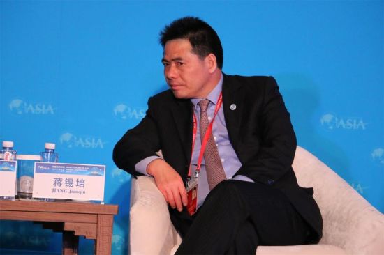 图为远东控股集团有限公司董事长蒋锡培。